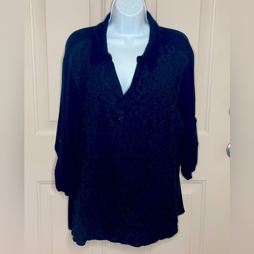 Faded Glory sz 3X/22W-24W Black Blouse with Lace overlay on front
